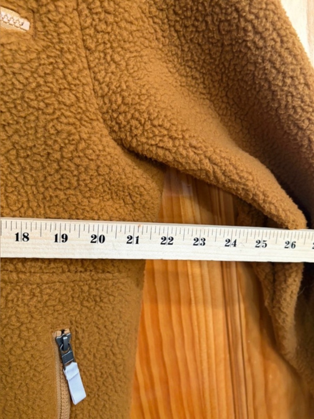 Patagonia Women's Brown Quarter-Zip Fleece Pullover - Picture 8 of 8